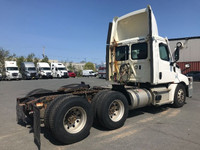 2020 FREIGHTLINER T12664ST;Heavy Duty Trucks - CONVENTIONAL W/O SLEEPER Penske Location 100 THORNHIL... (image 6)