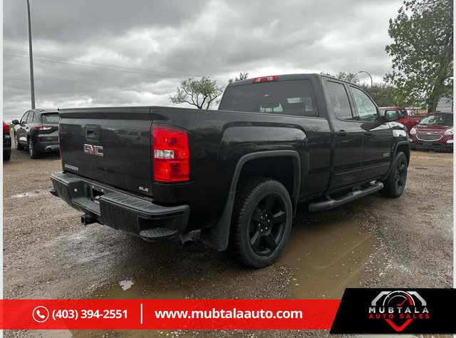 2017 GMC Sierra 1500 SLE 143.5 in Cars & Trucks in Lethbridge - Image 4