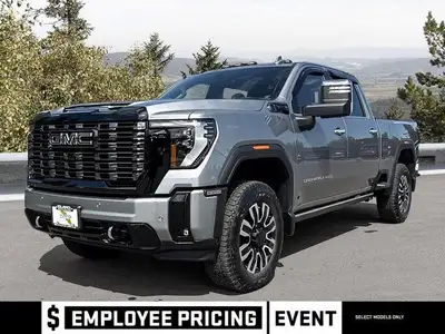 4WD Crew Cab 159 Denali Ultimate Engine: Turbocharged Diesel V8 6.6L/ Safety Equipment StabiliTrak,...