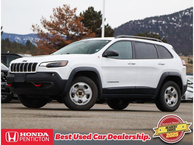 2020 Jeep Cherokee Trailhawk 4x4 - BC Vehicle / Backup Camera in Cars & Trucks in Penticton
