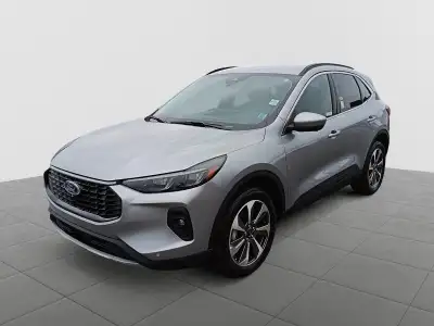 WAS: $37998 NOW: $36495Save $10,899.00 vs New 2025 Model! $48,094.00 Retail PriceEscape Platinum AWD...