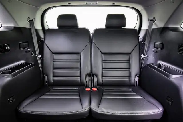 2018 Kia Sorento EX V6 • HEATED LEATHER • PREM. AUDIO • CP/AA dans Autos et camions dans Kingston - Image 38