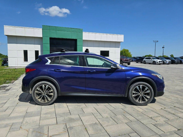 2018 INFINITI QX30 in Cars & Trucks in Ottawa - Image 4