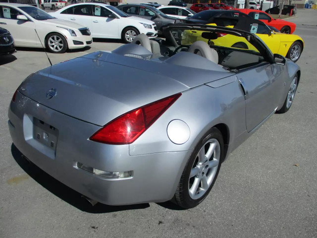 2005 NISSAN 350Z Enthusiast Roadster ' Automatique in Cars & Trucks in Longueuil / South Shore - Image 3