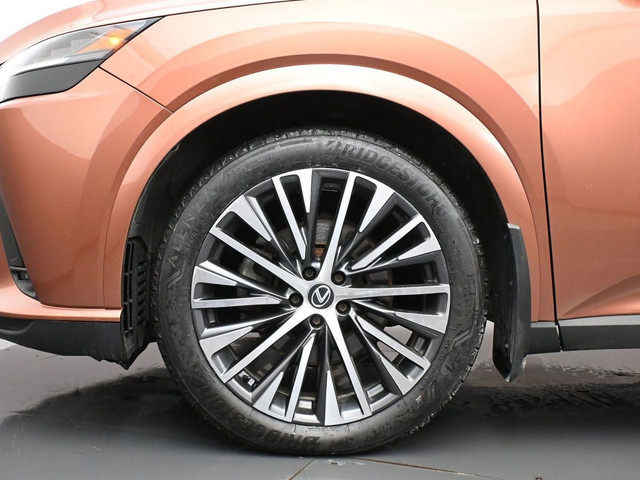2023 Lexus RX 350 LUXURY | AWD | FACTORY REMOTE START | HUD in Cars & Trucks in Dartmouth - Image 4