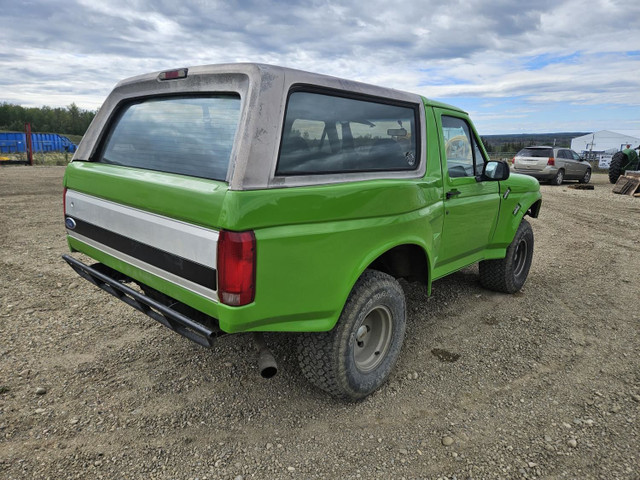 1994 Ford Bronco in Cars & Trucks in Edmonton - Image 3