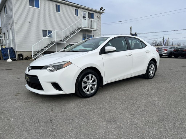 2014 Toyota Corolla in Cars & Trucks in City of Montréal