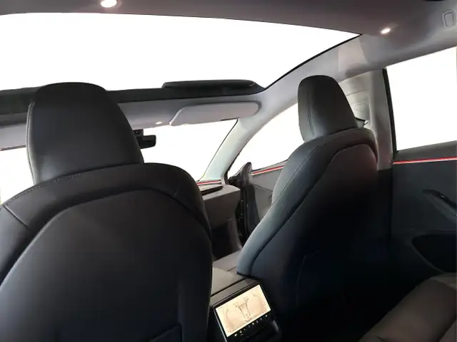 Tesla Model 3 2024 in Cars & Trucks in Markham / York Region - Image 80