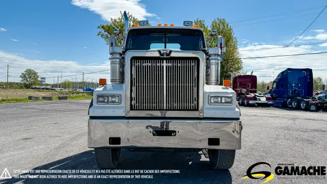 2010 WESTERN STAR 4900FA DAY CAB LONG CHASSIS in Heavy Trucks in Chilliwack - Image 3