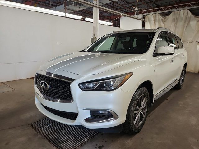 2018 INFINITI QX60 AWD | Leather | Sunroof | Rear Camera in Cars & Trucks in Guelph
