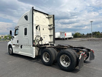 2020 FREIGHTLINER T12664ST;Heavy Duty Trucks - Conventional Truck w/ Sleeper MANAGERS SPECIAL Penske... (image 4)