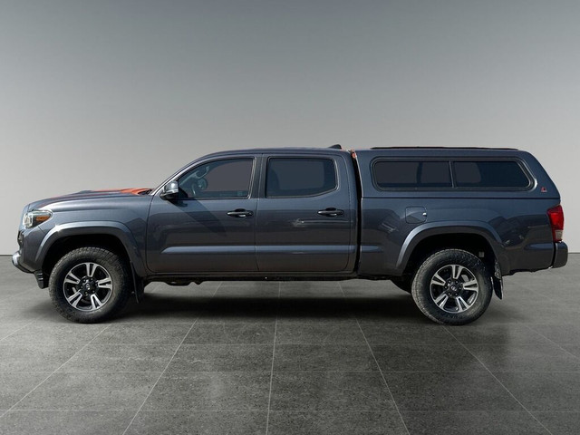 2017 Toyota Tacoma 4WD Double Cab V6 TRD Sport W- Topper in Cars & Trucks in Calgary - Image 2