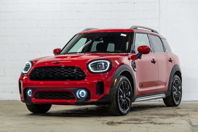 2024 MINI Countryman Cooper S ALL4 | Premier | Accès Confort in Cars & Trucks in City of Montréal - Image 2