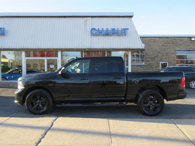 Ram 1500 Classic NIGHT EDITION CREWCAB *Très équipé* 2021 in Cars & Trucks in Longueuil / South Shore - Image 2