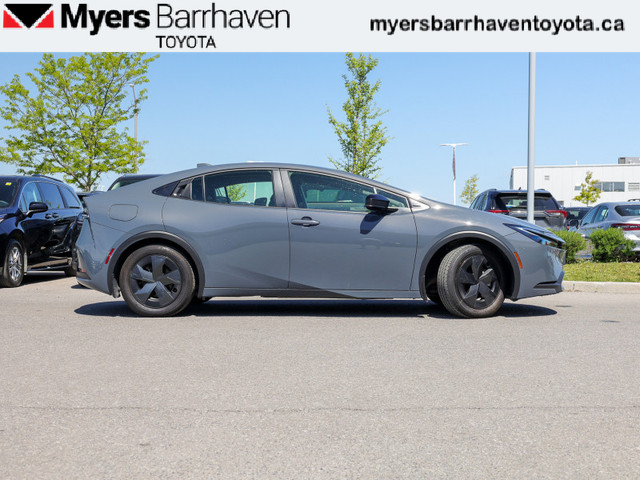 2023 Toyota Prius Prime SE - $294 B/W - Low Mileage in Cars & Trucks in Ottawa - Image 2
