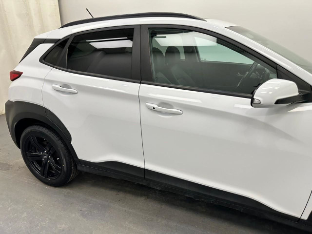 2020 Hyundai Kona 2.0L Luxury 2.0L 4CYL | HEATED FRONT SEATS... in Cars & Trucks in Lethbridge - Image 2