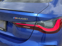 10 Speakers, Adaptive M Suspension, Air Conditioning, Alloy wheels, AM/FM radio: SiriusXM, Apple Car... (image 5)