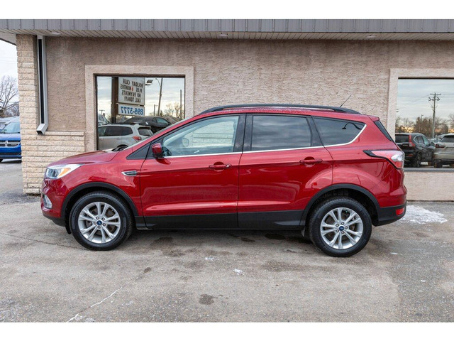  2018 Ford Escape SE AWD, REVERSE CAMERA, BLUETOOTH, HEATED SEAT in Cars & Trucks in Winnipeg - Image 2