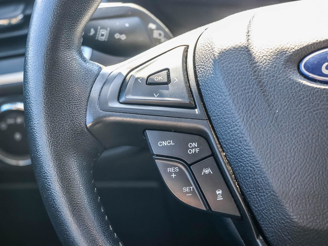 2022 Ford Edge SEL AWD | LANE ASSIST | ADAPTIVE CRUISE CONTRO... in Cars & Trucks in London - Image 4