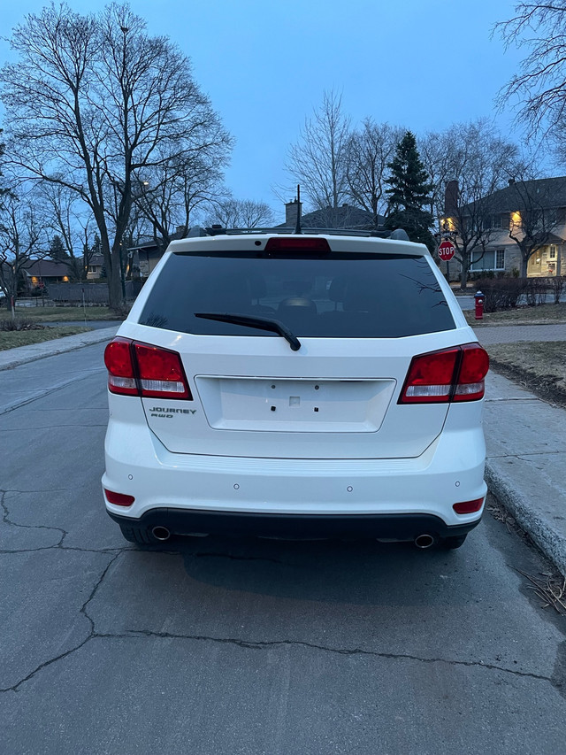 2013 Dodge Journey R/T AWD, 63000KM only in Cars & Trucks in City of Montréal - Image 3