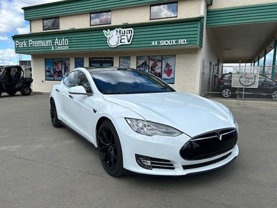 **LOW MILEAGE** 2015 Tesla Model S 90D, ALL WHEEL DRIVE!