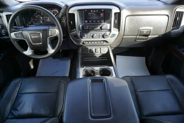 2015 GMC Sierra 2500HD in Cars & Trucks in Oakville / Halton Region - Image 12