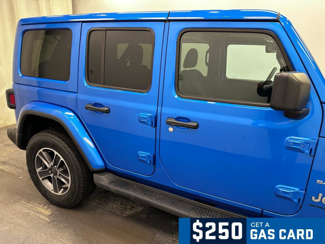 2023 Jeep Wrangler Sahara 2.0L TURBO 4CYL | HEATED FRONT SEAT... in Cars & Trucks in Lethbridge - Image 2