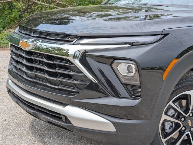 2026 Chevrolet Trailblazer LT- Elevation Black Pkg in Cars & Trucks in Barrie - Image 2