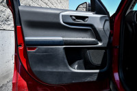 Leather Seats, Heated Seats, Heated Steering Wheel, Remote Start, Heated Seats! 6 LOCATIONS KINGSTON... (image 9)