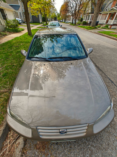 1999 Toyota Camry LE LOW MILEAGE