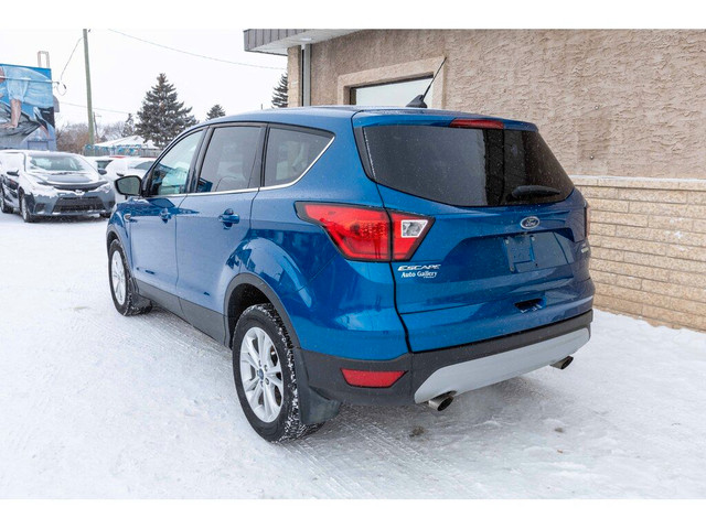  2019 Ford Escape SE, HEATED SEATS, CARPLAY, REMOTE START in Cars & Trucks in Winnipeg - Image 3