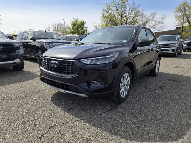 2025 Ford Escape ACTIVE | PREM TECH PKG | COLD WTHR PKG | BLIS in Cars & Trucks in Calgary - Image 3