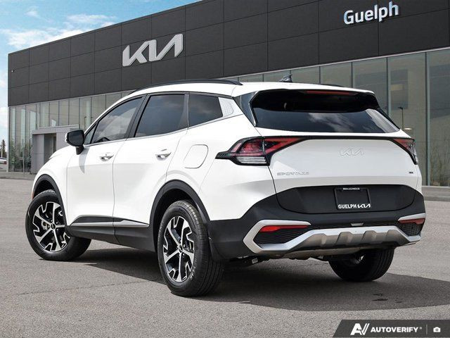 2025 Kia Sportage EX | AWD | Leather | Nav | Roof in Cars & Trucks in Guelph - Image 3