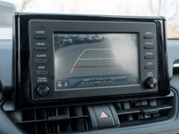 Recent Arrival!Odometer is 1107 kilometers below market average!Sunroof, Reverse Camera, Clean Car f... (image 7)