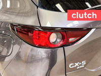 NO ACCIDENTS / CLEAN CARFAX / Auto Dimming Rearview Mirror, Front Heated Seats, Climate Control and... (image 9)