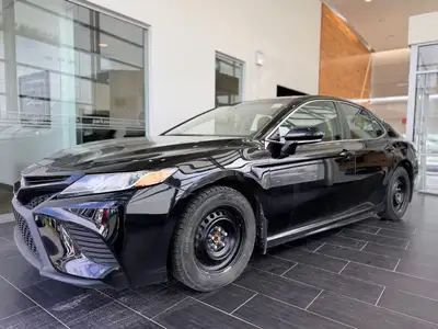 2019 Toyota Camry SE Toit ouvrant | Sièges chauffant | Recharge 