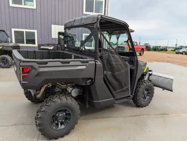 2024 POLARIS RANGER 1000 EPS (FINANCING AVAILABLE) in ATVs in Kelowna - Image 6