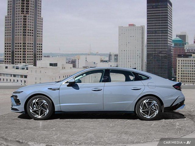 2025 Hyundai Sonata Preferred-Trend AWD | Leather | Sunroof in Cars & Trucks in Calgary - Image 3