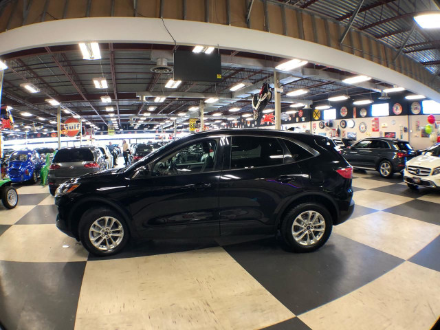 2020 Ford Escape SE AWD AUTO NAVI A/CARPLAY L/ASSIST B/SPOT CAME in Cars & Trucks in City of Toronto - Image 4