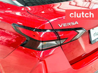 NO ACCIDENTS / CLEAN CARFAX / 1 OWNER / Climate Control, Auxiliary Audio Input, Bluetooth Music and... (image 8)