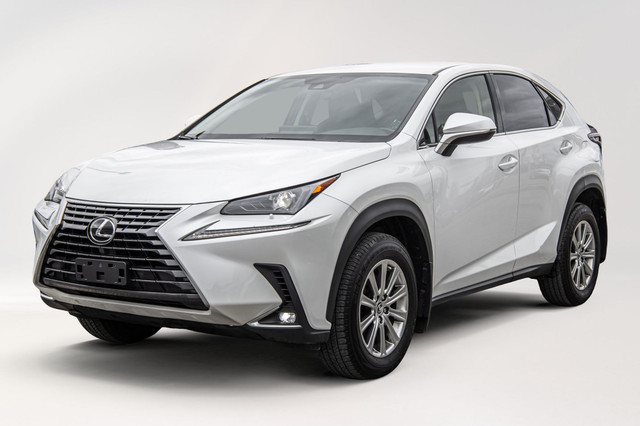 2021 Lexus NX 300 Signature / bluetooth / cuir / camera Bien Équ in Cars & Trucks in Laval / North Shore