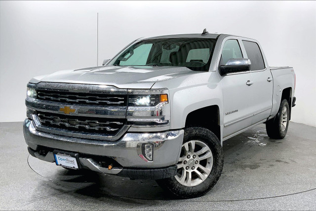 2017 Chevrolet Silverado 1500 Crew 4x4 LTZ / Short Box in Cars & Trucks in Delta/Surrey/Langley