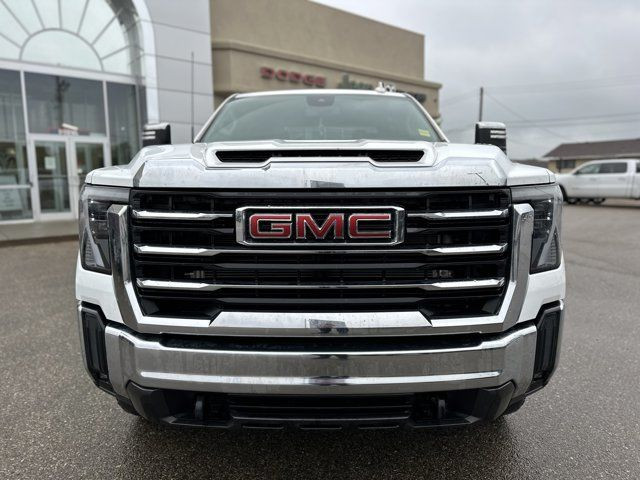 2024 GMC Sierra 2500HD SLT Crew Cab 4WD | Low KMs | Duramax in Cars & Trucks in Edmonton - Image 3