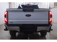 **ONE OWNER - ACCIDENT FREE** 17,924 KM This 2023 Ford F-350 4x4 Crew Cab XL FX4 is powered by a 6.8... (image 7)