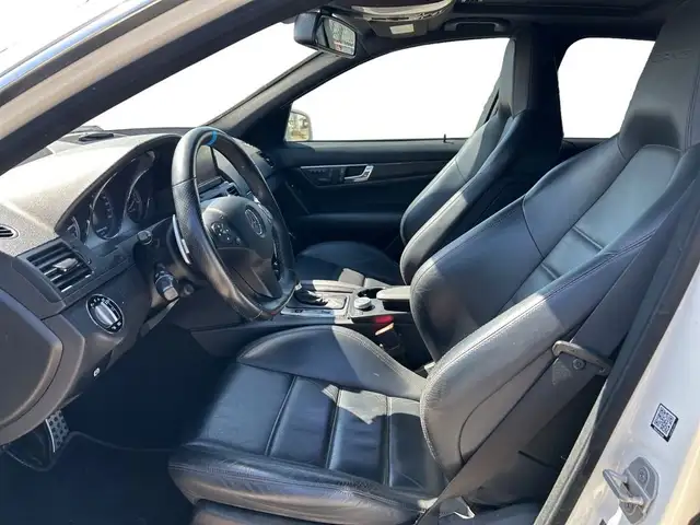 2010 Mercedes-Benz C-Class C63 / RWD / AMG / Sunroof / Heated Le in Cars & Trucks in Calgary - Image 13