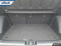 Look at this certified 2022 Hyundai Venue Preferred | Heated Steering + Seats | CarPlay + Android |... (image 9)