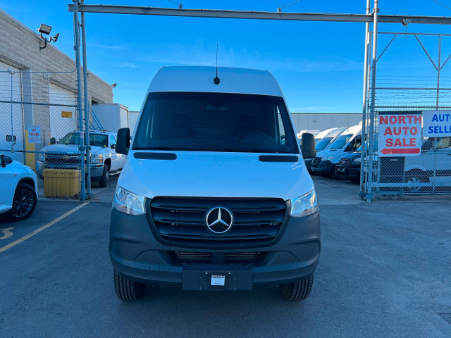 2019 Mercedes-Benz Sprinter Cargo Van Mercedes Sprinter 2500- CA in Cars & Trucks in Oakville / Halton Region - Image 2