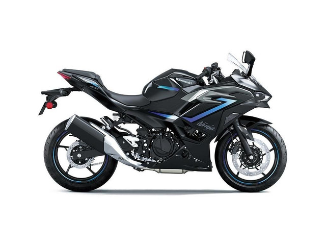 2025 Kawasaki NINJA 500 SE RESERVE PAR TELEPHONE in Sport Bikes in Laval / North Shore - Image 4