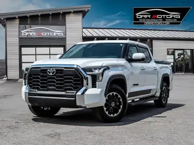 2024 Toyota Tundra SR5 Crew Cab 4x4 | TRD Off-Road Package | Only 30,060 km!Tackle any terrain in th...