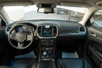 2022 CHRYSLER 300 TOURING L AWD COMES WITH LEATHER SEATS, APPLE CARPLAY, ANDROID AUTO, BACKUP CAMERA... (image 6)